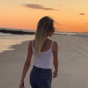 Meet your Posher, Alissa